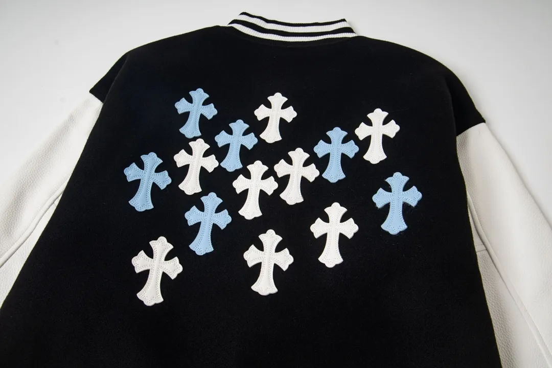 P360 model number Y608 Chrome Hearts Fw25 Chrome Hearts blue and white cross baseball jacket, same style for men and women, hot new product, original customized woolen fabric with a little thickness, early spring weather is still very good for the upper body, imported spliced pu leather sleeves, original molding and fine leather material, super heavy engineering design on the chest and back, exclusive custom cross metal decoration, customized loose fit, very handsome for both men and women, all details respect the original Mold customization of distressed cross snaps with incomparable distressed texture SIZE:M-XXL